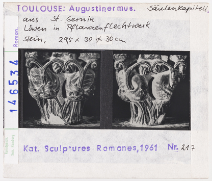 Vorschaubild Toulouse: Augustinermuseum, Kapitelle aus St. Sernin, Löwen in Pflanzenflechtwerk 